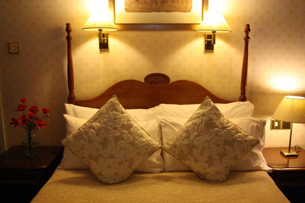 17 Wilmington Square Bed & Breakfast Истборн Екстериор снимка